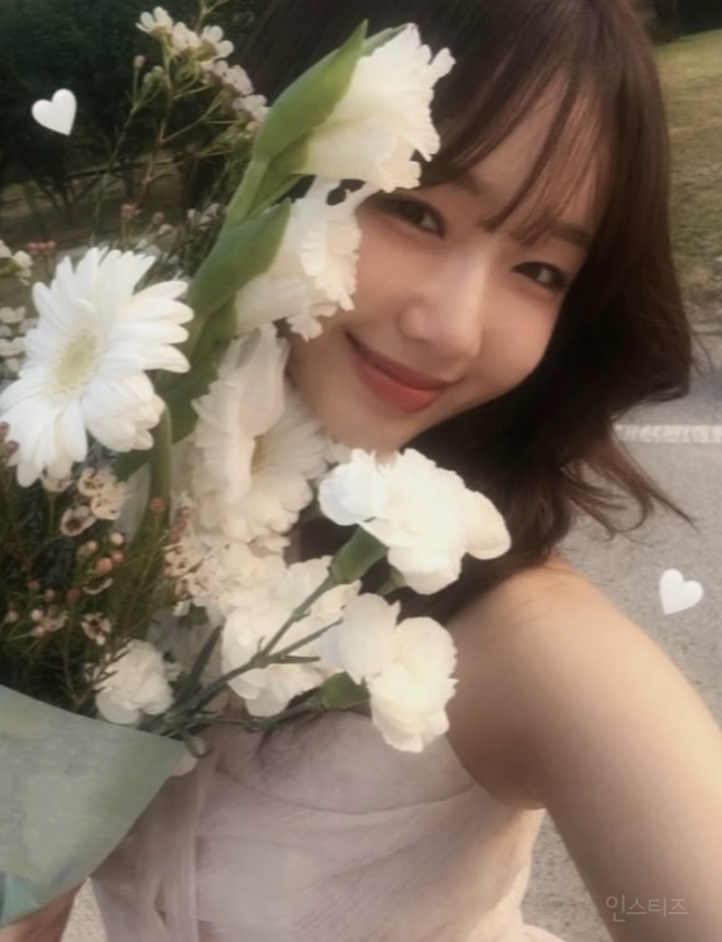 매니저가 고속도로 졸음쉼터에 최유정 놓고 감 .jpg | 인스티즈