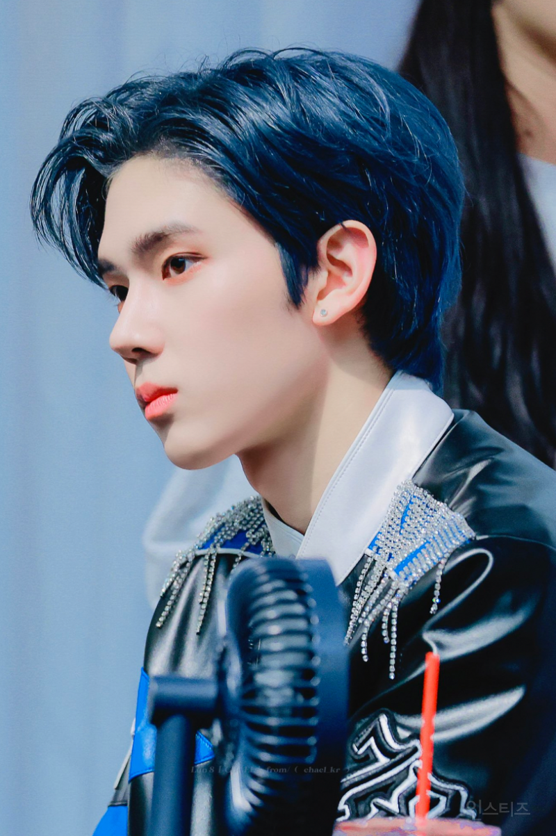 이번에 장발하고 외모 리즈 찍었다는 남돌 .jpg | 인스티즈