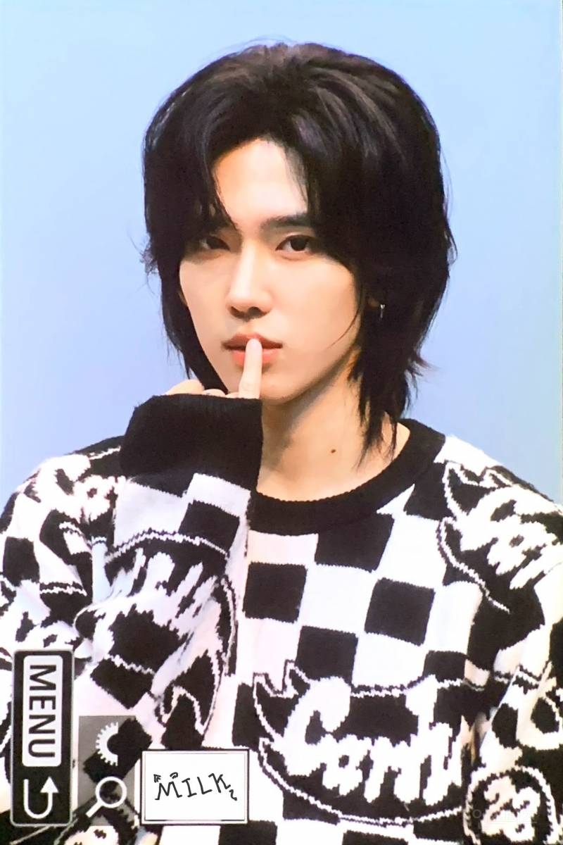 이번에 장발하고 외모 리즈 찍었다는 남돌 .jpg | 인스티즈