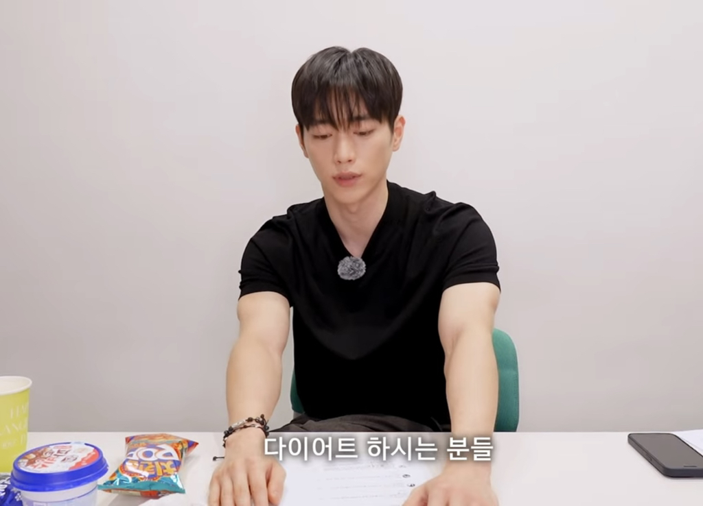 [정보/소식] 10년 넘게 활동하면서 여전한 자신의 몸관리 비법을 알려주는 배우 서강준 | 인스티즈