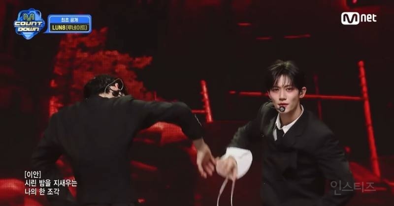 휘슬 사운드가 계속 귀에 맴돌아..jpg | 인스티즈