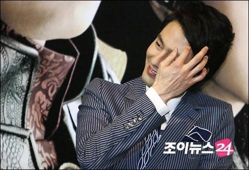 지금 생각해보면 어이없는 조인성 루머 | 인스티즈