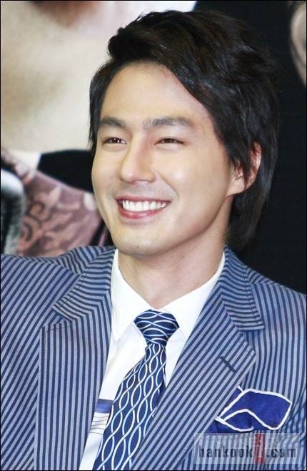 지금 생각해보면 어이없는 조인성 루머 | 인스티즈