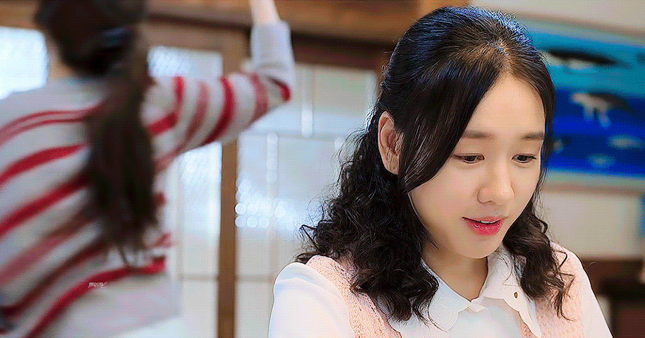 [잡담] 다지니 여기 슬픈 장면인데 기가지니가 사랑싸움 중이라 더 슬퍼ㅅㅍㅈㅇ | 인스티즈