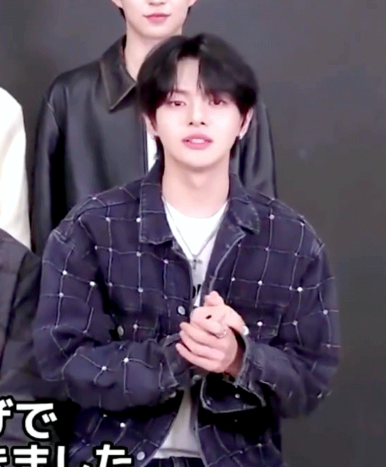 [잡담] 이리오 이날 얼굴 뭐임? | 인스티즈