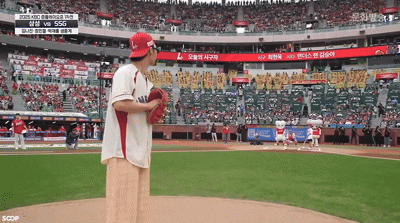 [잡담] 최현욱 시구 영상에 달린 어린이 시타자 엄마 댓글임 | 인스티즈