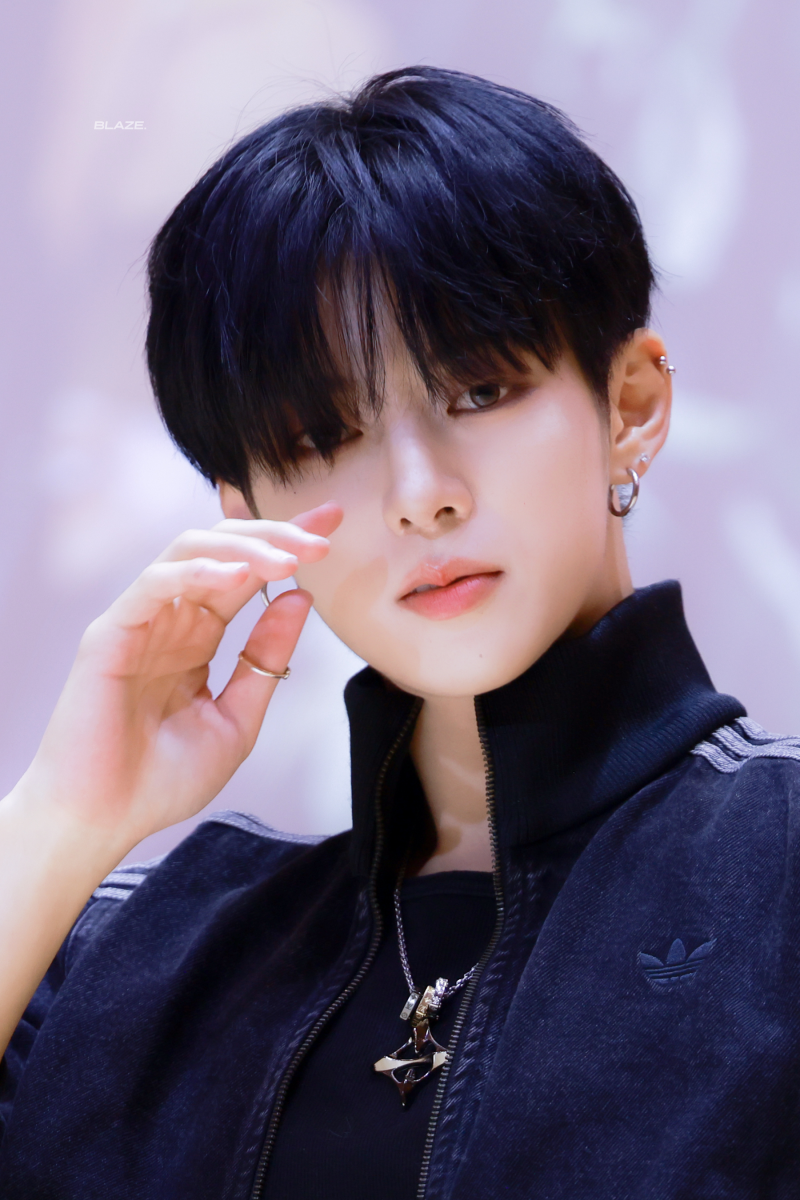 꾸준히 팬들 반응 좋은 흑발 덮머한 남돌 팬싸 비주얼 | 인스티즈