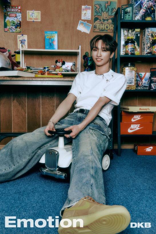 다크비(DKB) 미니 9집 'Emotion' 콘셉트 포토 'Mischief' ver | 인스티즈