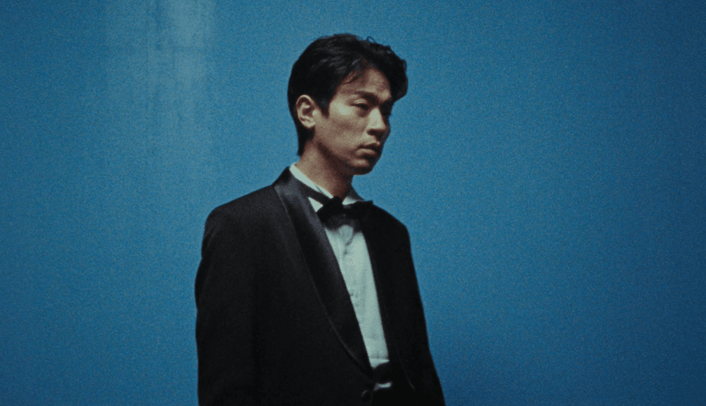 오늘자 박정민 특별출연한 화사 신곡 뮤비 비주얼.jpg | 인스티즈