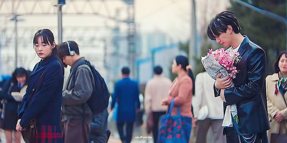 [잡담] 태풍상사) 작가님 왜 남주가 꽃 좋아하는 설정을 넣으셔서 | 인스티즈