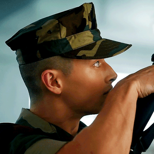 현재 반응터진 넷플 퀴어 신작 한국 혼혈 배우..JPG | 인스티즈