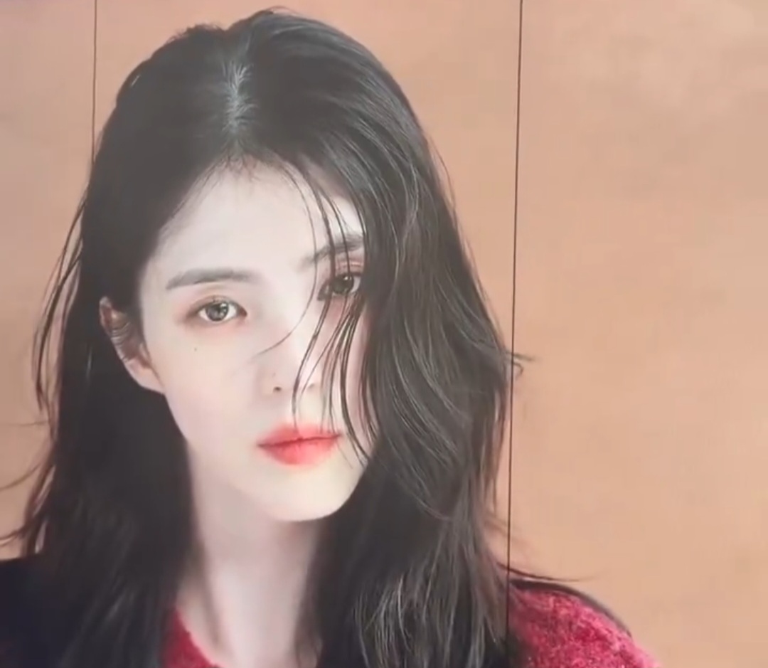 [잡담] 251020 한소희 인스타그램 업데이트 | 인스티즈