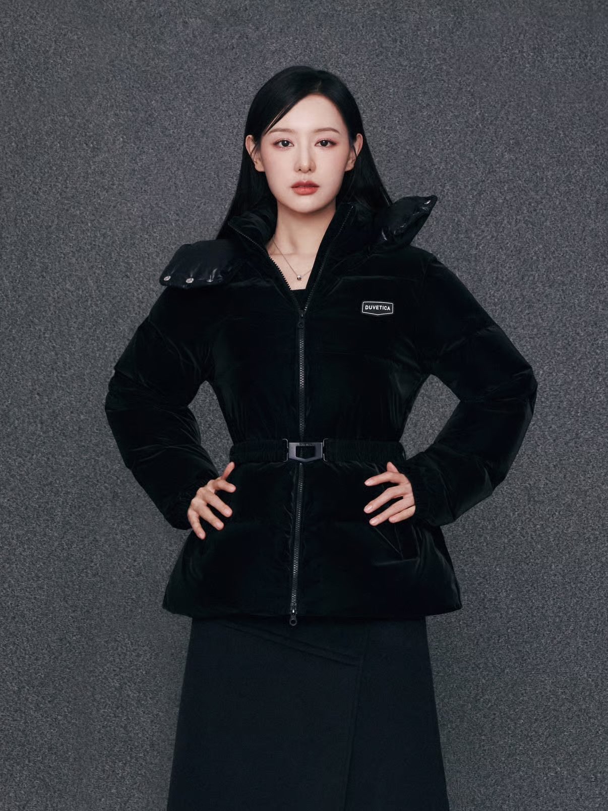 [잡담] 김지원 듀베티카 25FW 겨울 캠페인 화보&광고 영상 | 인스티즈