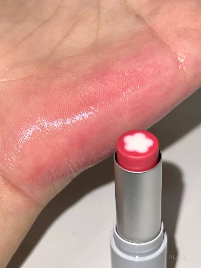 𝙅𝙊𝙉𝙉𝘼 의외인 지드래곤 X 롬앤💄콜라보.JPG | 인스티즈