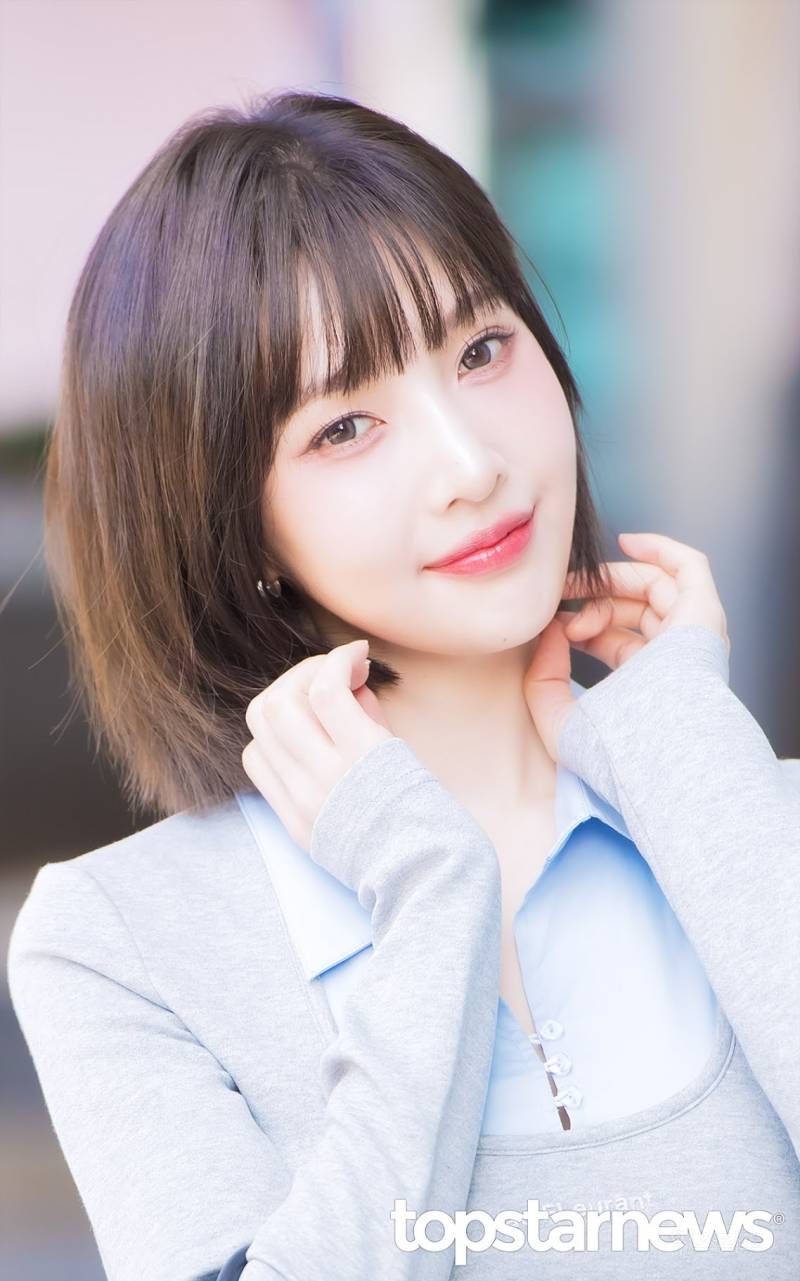 오늘자 머리 단발로 자른 레드벨벳 조이 출근길.jpg | 인스티즈