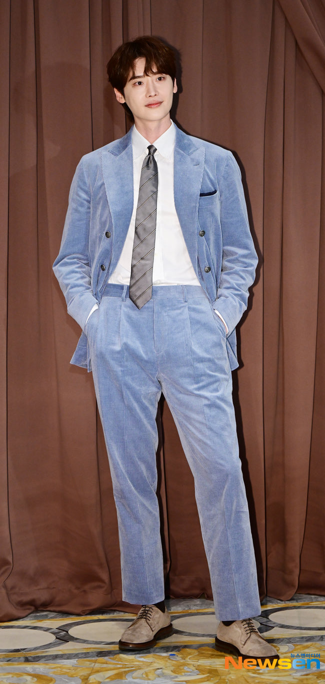 [잡담] 이종석 피부 미쳤다 로별 찍을때 느낌도 난다 | 인스티즈