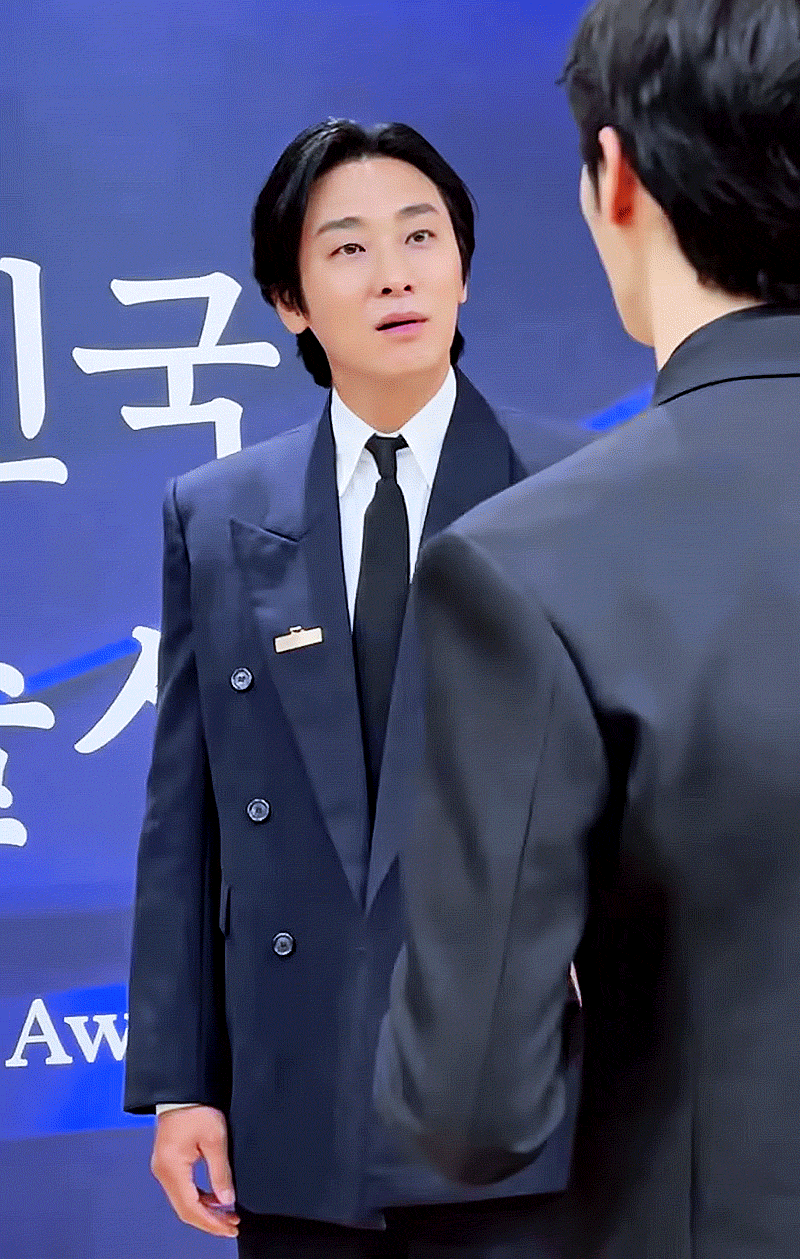 [잡담] 중증외상) 이 짤 너무 좋아 추영우가 주지훈한테 대체 뭐라고 했길래 웃었을까 ㅋㅋㅋㅋ | 인스티즈