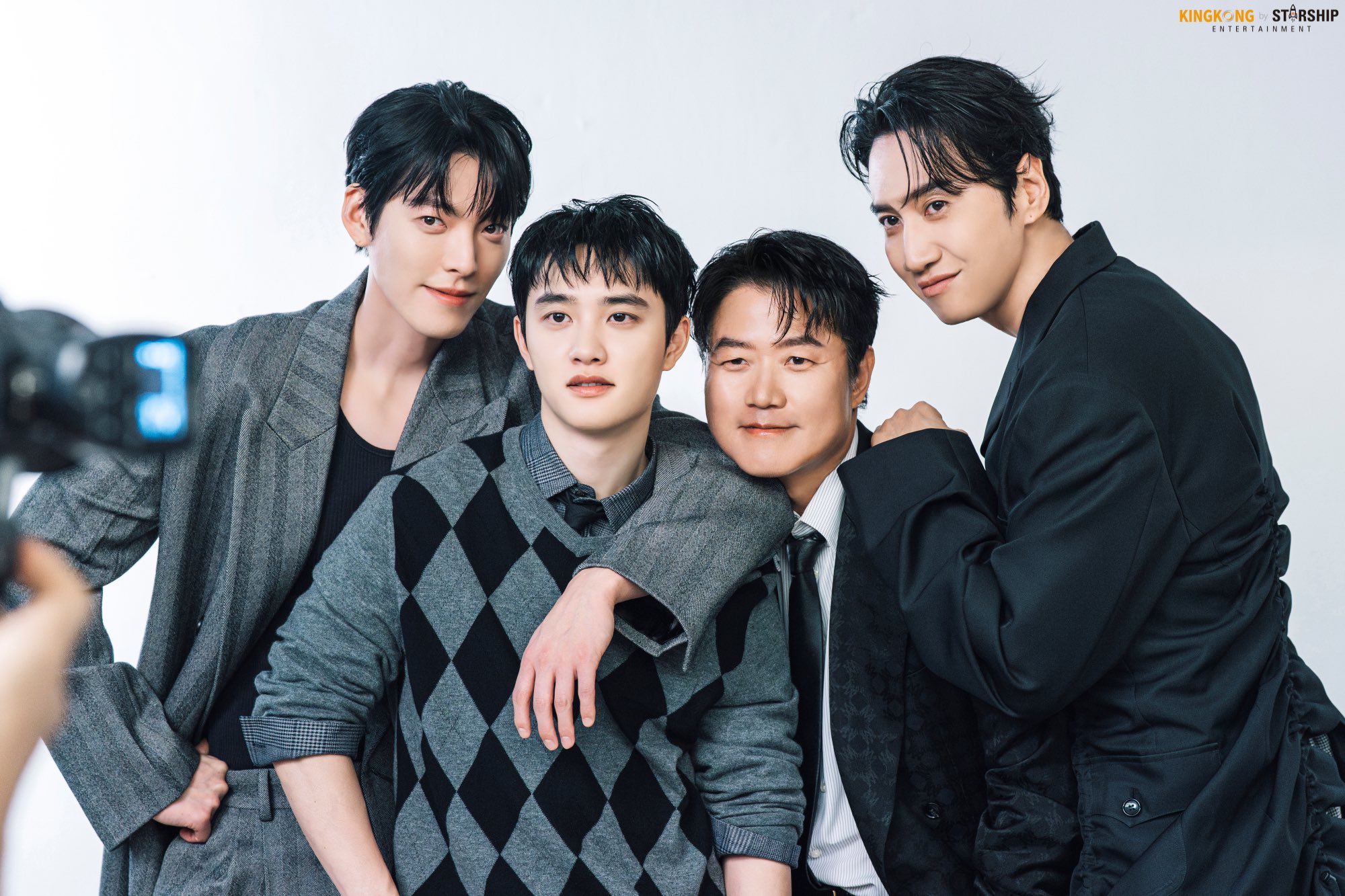 [잡담] 콩콩팡팡 싱글즈 화보 비하인드짤 봐봐 | 인스티즈