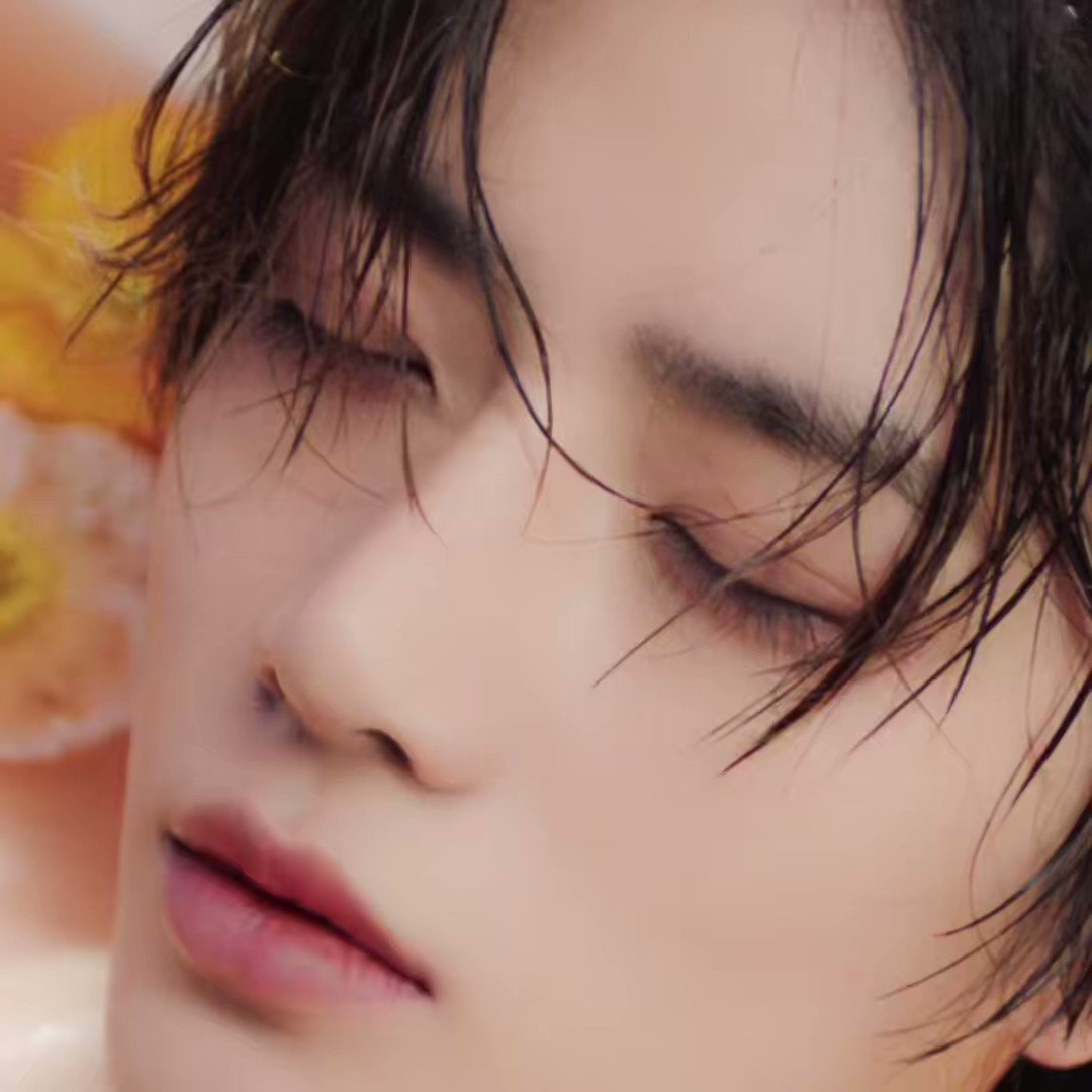 [잡담] 범규는 진짜 팬아트마다 왜 속눈썹이 그렇게 긴지 알겠음 밤긋이도 길잖아 | 인스티즈