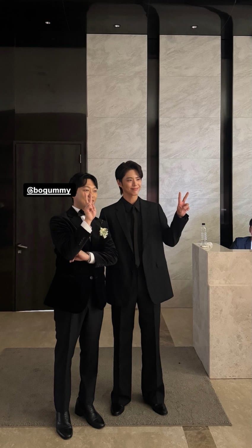 [잡담] 박보검 오늘 러닝하고 결혼식 갔나본데 | 인스티즈