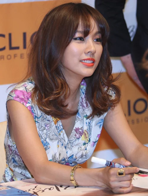 [잡담] 송혜교 이효리처럼 도화지 같은 얼굴? 너무 부러워 | 인스티즈