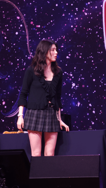 [잡담] 한소희 이빨플러팅 한거봄...?ㅋㅋㅋㅋㅋㅋ | 인스티즈