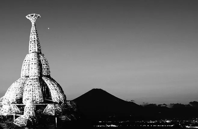 일본이 지으려고 황당한 계획했던 세계에서 가장 큰 건축물 | 인스티즈