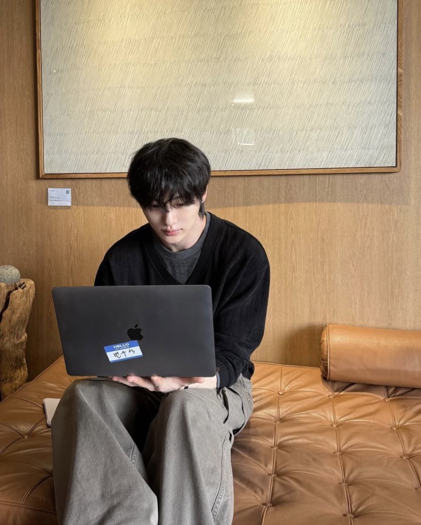 [잡담] 변우석) 이안대군 완전 꾸꾸로 나오는거같은데 | 인스티즈