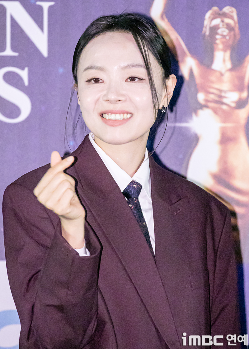 [잡담] 청룡핸드프린팅 행사 황정민 김고은 정해인 이상희 노상현 박주현 | 인스티즈