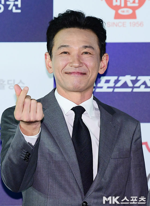 [잡담] 청룡핸드프린팅 행사 황정민 김고은 정해인 이상희 노상현 박주현 | 인스티즈