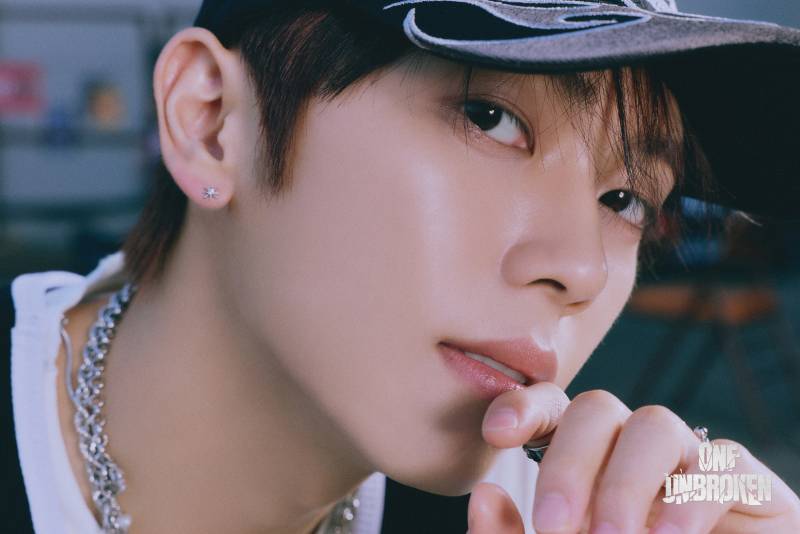 16일(일), 💛💡온앤오프 민균💚 명창고양이 생일축하해🎉💡💛 | 인스티즈