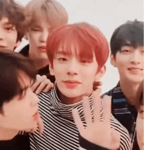 [잡담] 유강민 스킨십에 거부감 1도 없는거 | 인스티즈