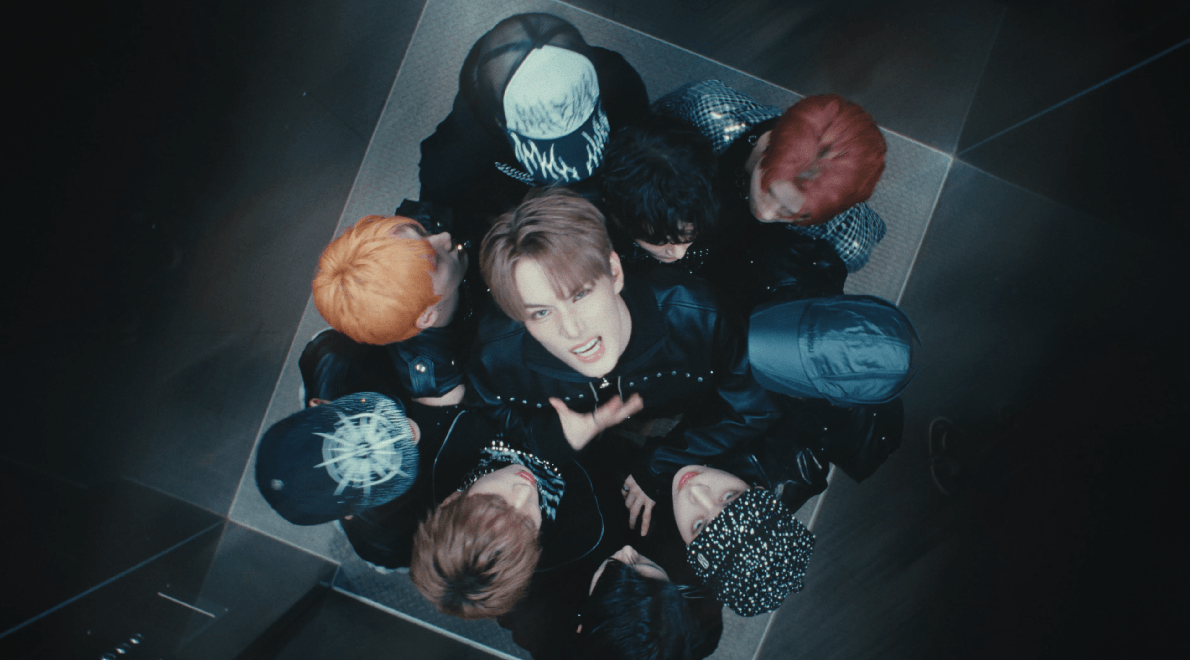 운동 플리에 넣기 좋을 것 같은 노래로 컴백한 남돌 MV | 인스티즈