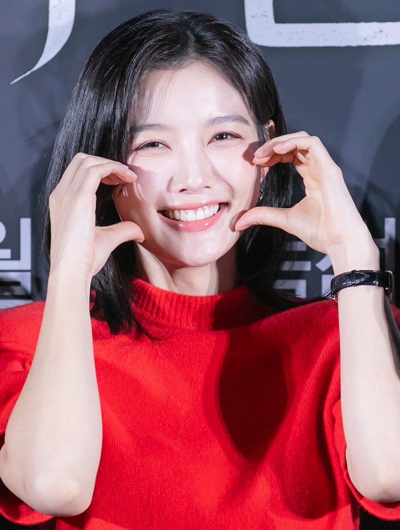 [잡담] 김유정 오늘 겁나 이쁘다 | 인스티즈