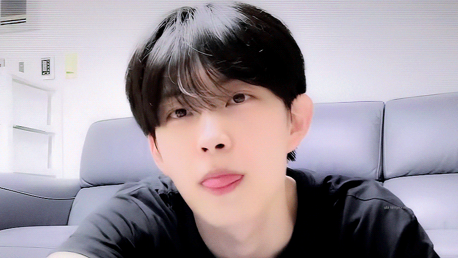 [잡담] 흑발 김건우 보고싶다 | 인스티즈