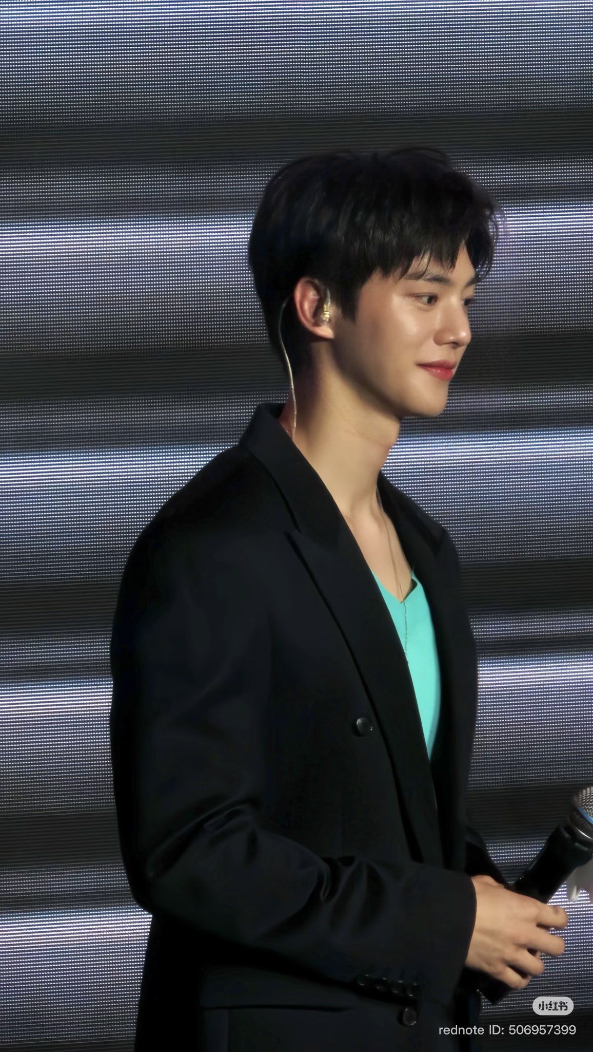 [잡담] 송강 중국팬미 얼굴인데 약간 선굵게 더 잘생겨짐 | 인스티즈