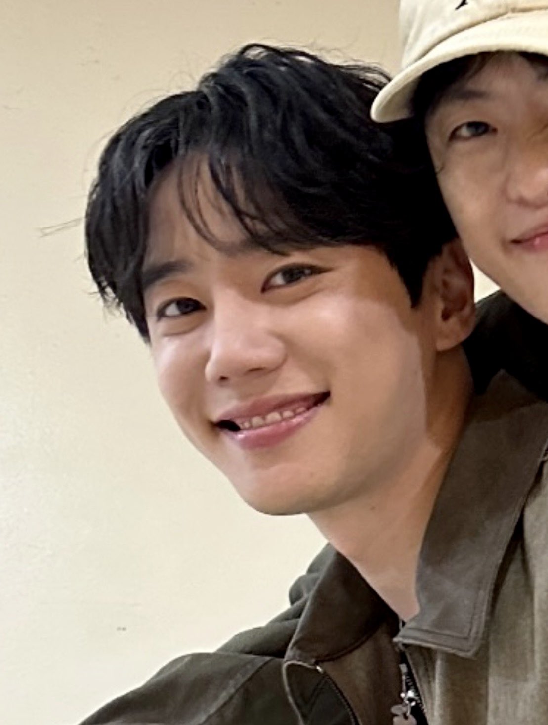 [잡담] 이준영 팬미팅 백스테이지 사진들도 짱귀여워 | 인스티즈