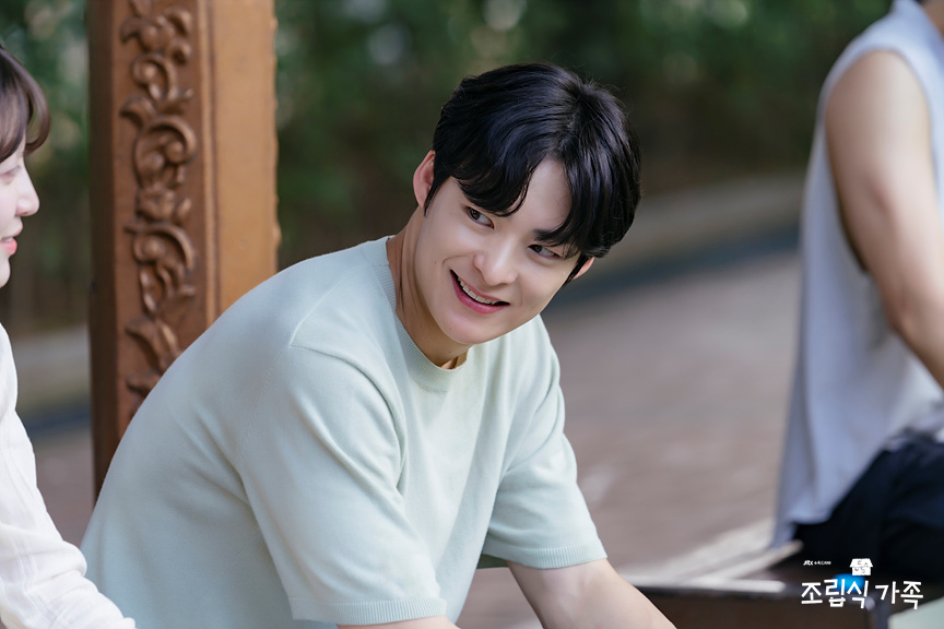 [잡담] 배우 송건희가 조립식가족 서지혜 상대역 특출로 나왔었는데 허수아비라는 드라마로 둘이 재회하는구나 | 인스티즈