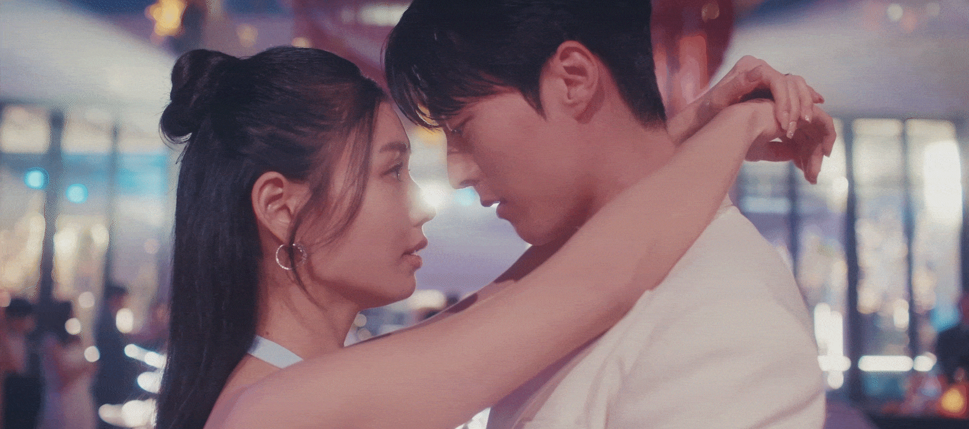 원나잇할 뻔한 썸남 상사로 다시 만났는데 어캄 | 인스티즈