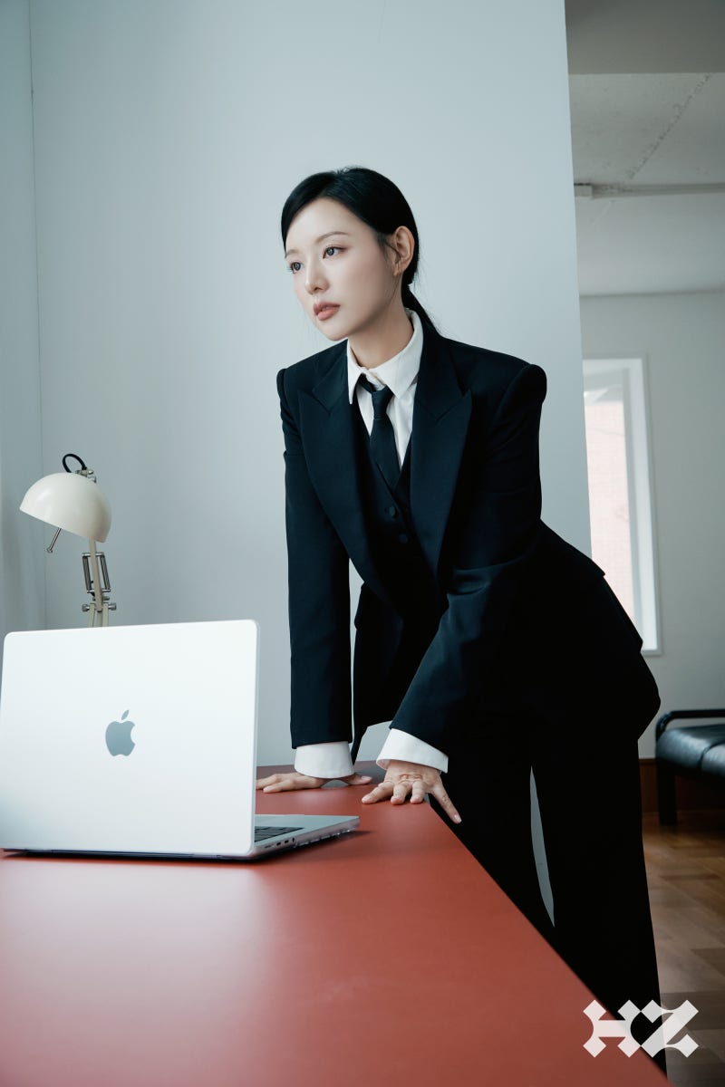 [잡담] 김지원 생일 카페 비하인드 사진들 | 인스티즈