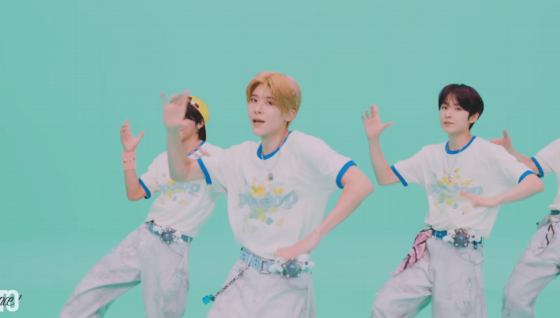 최근 케이팝에서 유행이라는 음료 마시는 안무 | 인스티즈