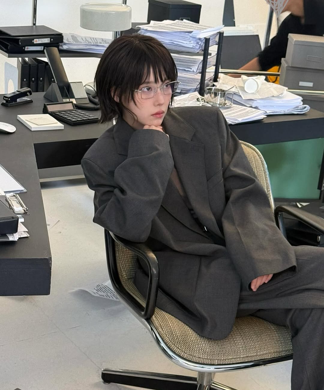 [잡담] 내배우 둘 다 같은 스타일링 한거 봐줄래 | 인스티즈