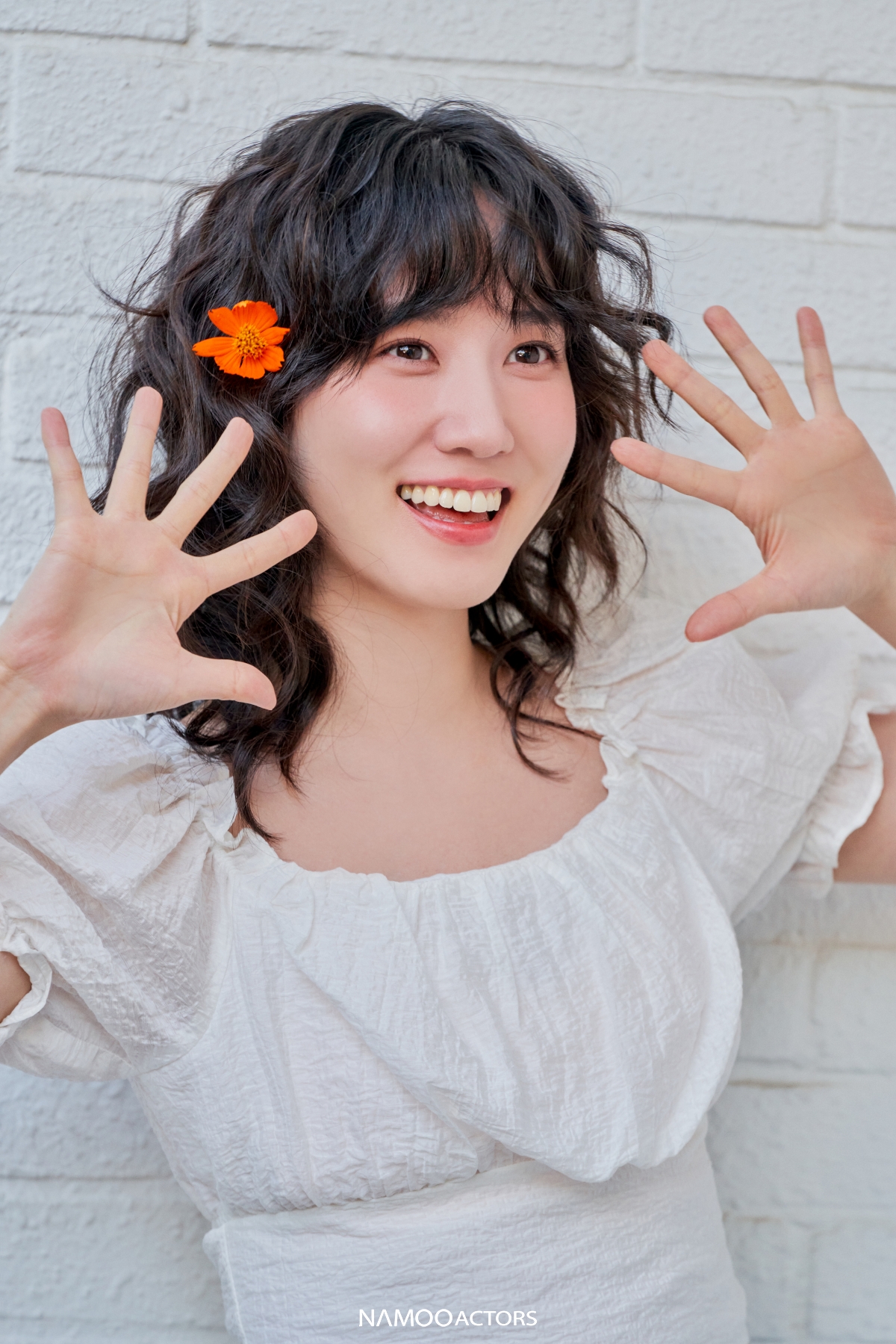 [잡담] 내배우 둘 다 같은 스타일링 한거 봐줄래 | 인스티즈