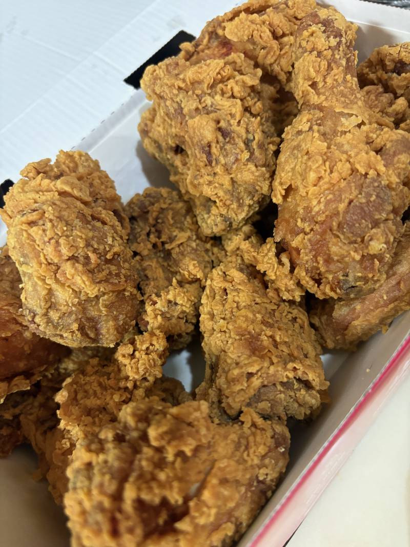 [잡담] 그냥 후라이드가 색이 이랬던가 | 인스티즈