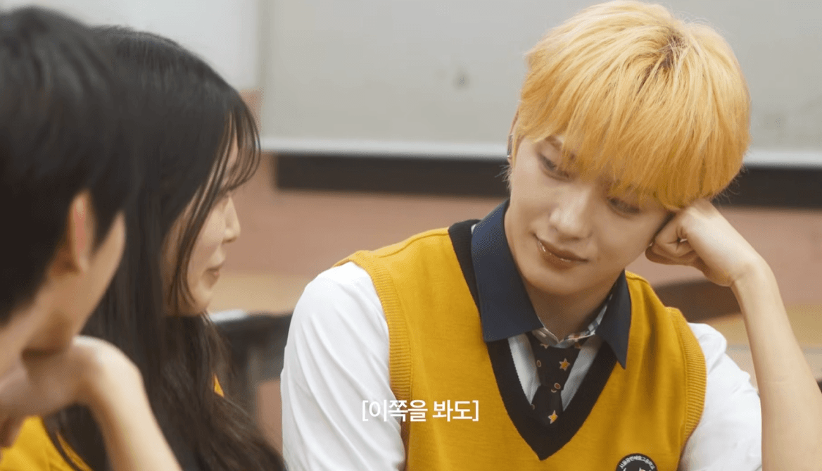 너네 잘생긴 남자 두명이 양 옆으로 앉으면 어떨 것 같아? | 인스티즈