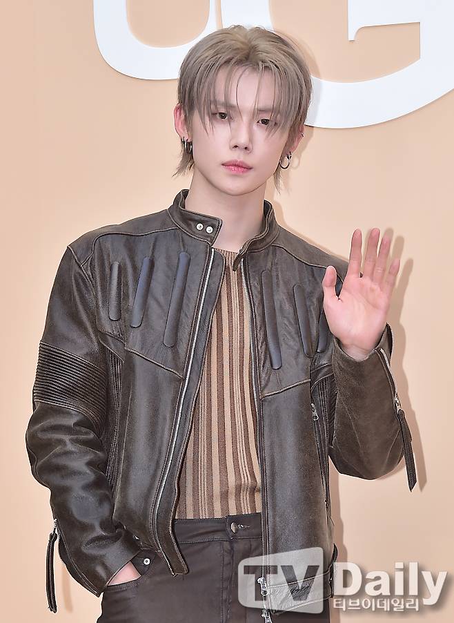 [정보/소식] TXT 연준, 오늘(7일) 첫 솔로 "'미쳤구나' 생각해주세요" [일문일답] | 인스티즈