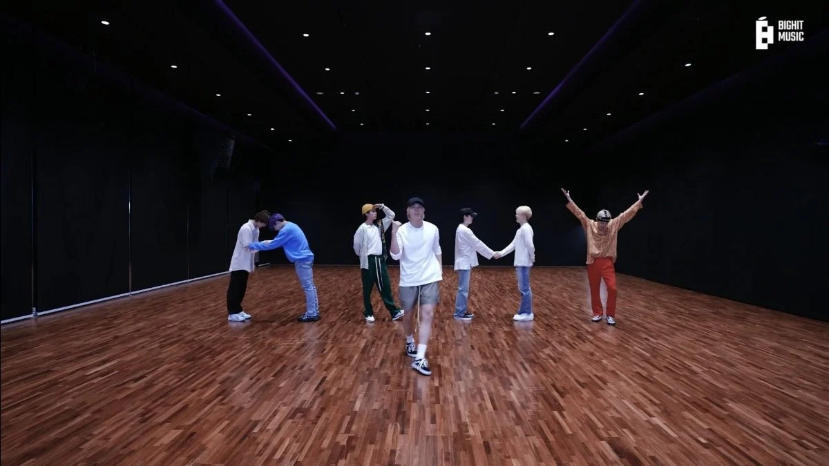 [잡담] 하이브 연습실 하면 떠오르는 이미지 뭐임? | 인스티즈