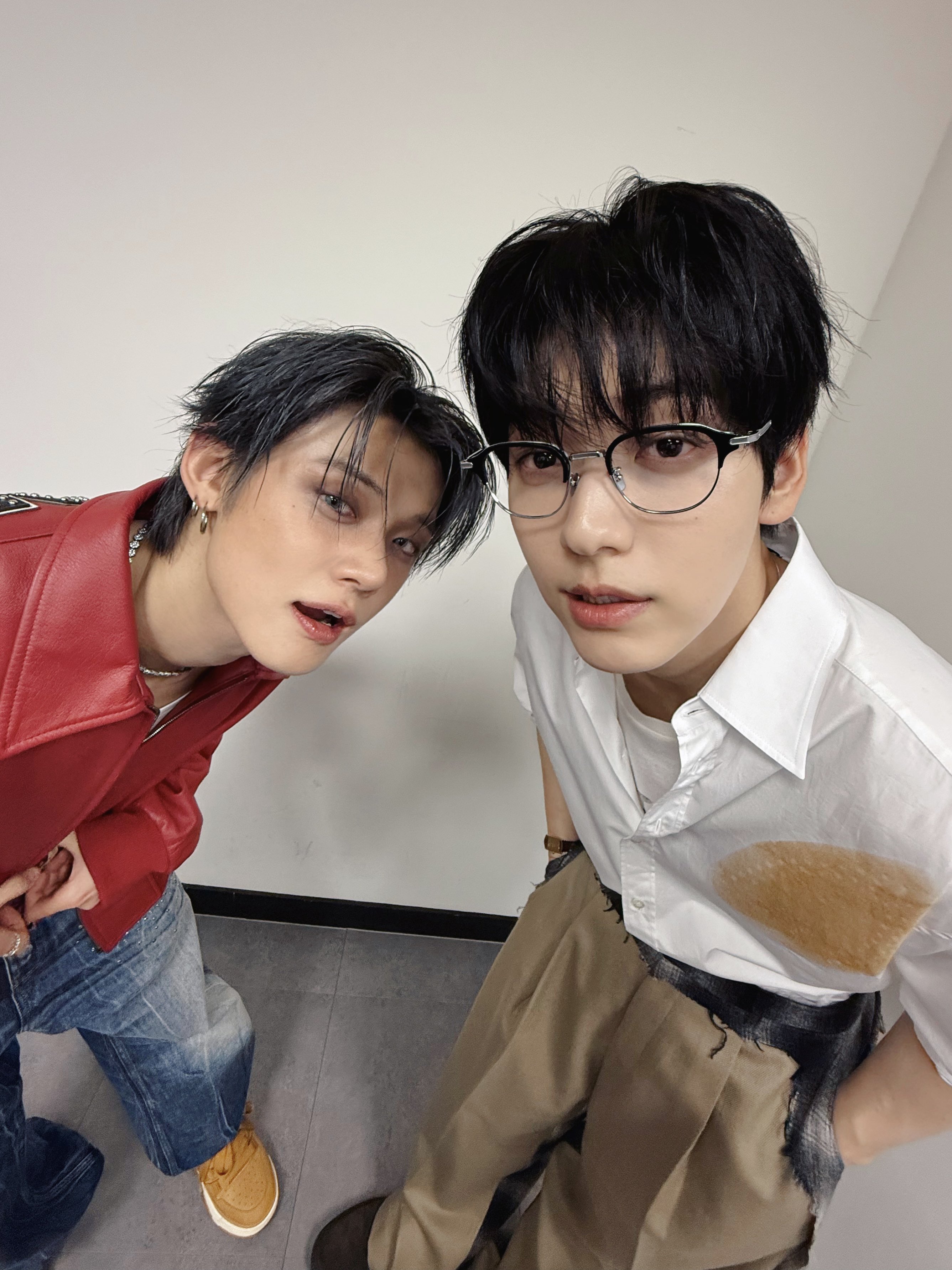 [잡담] 난 진짜 얘네가 한 팀이란게 놀라워 얼굴합은 내 기준 손에 꼽힘 | 인스티즈