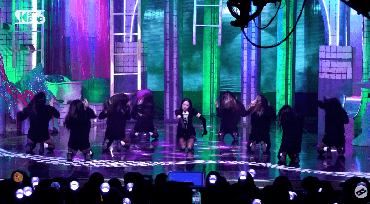 데뷔 18년차에 무릎 갈아가며 춤추는 여돌 진짜 계심 | 인스티즈