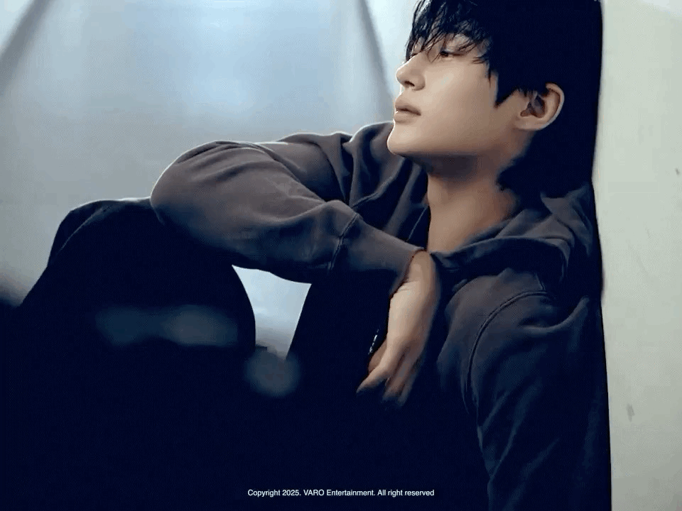 [잡담] 하 변우석 진짜 개잘생김 | 인스티즈